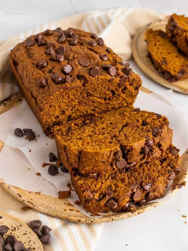 5 Skinny Pumpkin Bread Recipes (that taste better than Starbucks)